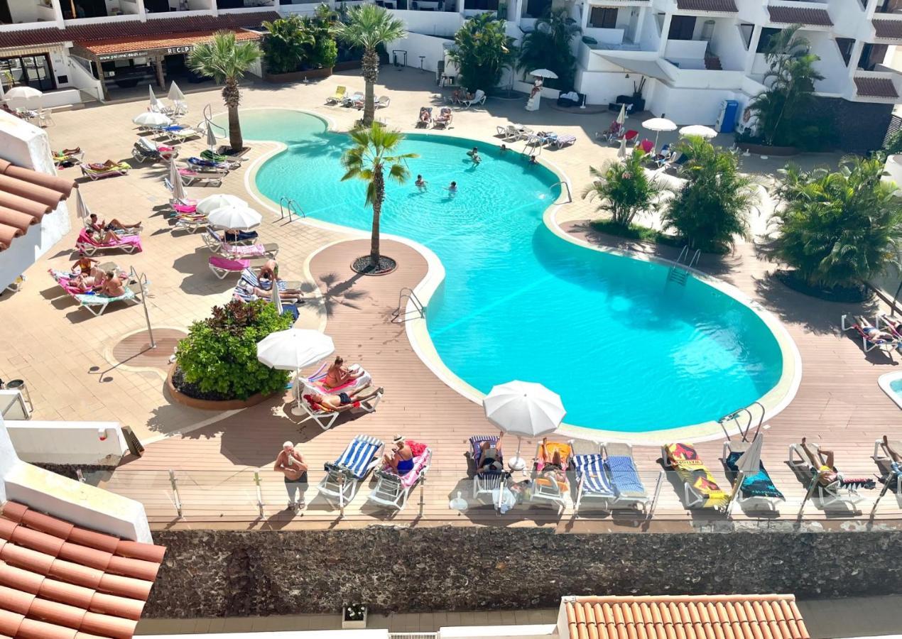 Sea View Penthouse With Large Terrace Apartamento